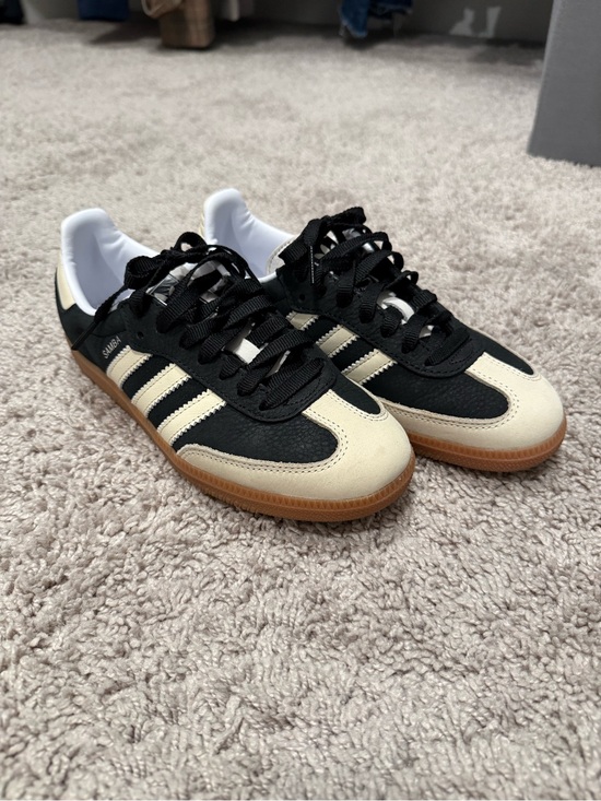 adidas Shoes - adidas OG Samba - Color: Core Black / Wonder White SZ 7 Women’s